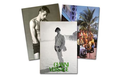 Versace Vintage Catalogs Uomo and Donna Archives 